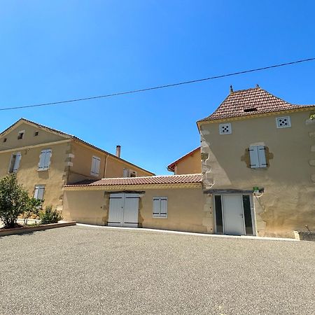 Gite Campagne Famille 15 Pers Piscine Chauffee Jeux Enfants Petanque Saint-Sauvy Екстериор снимка