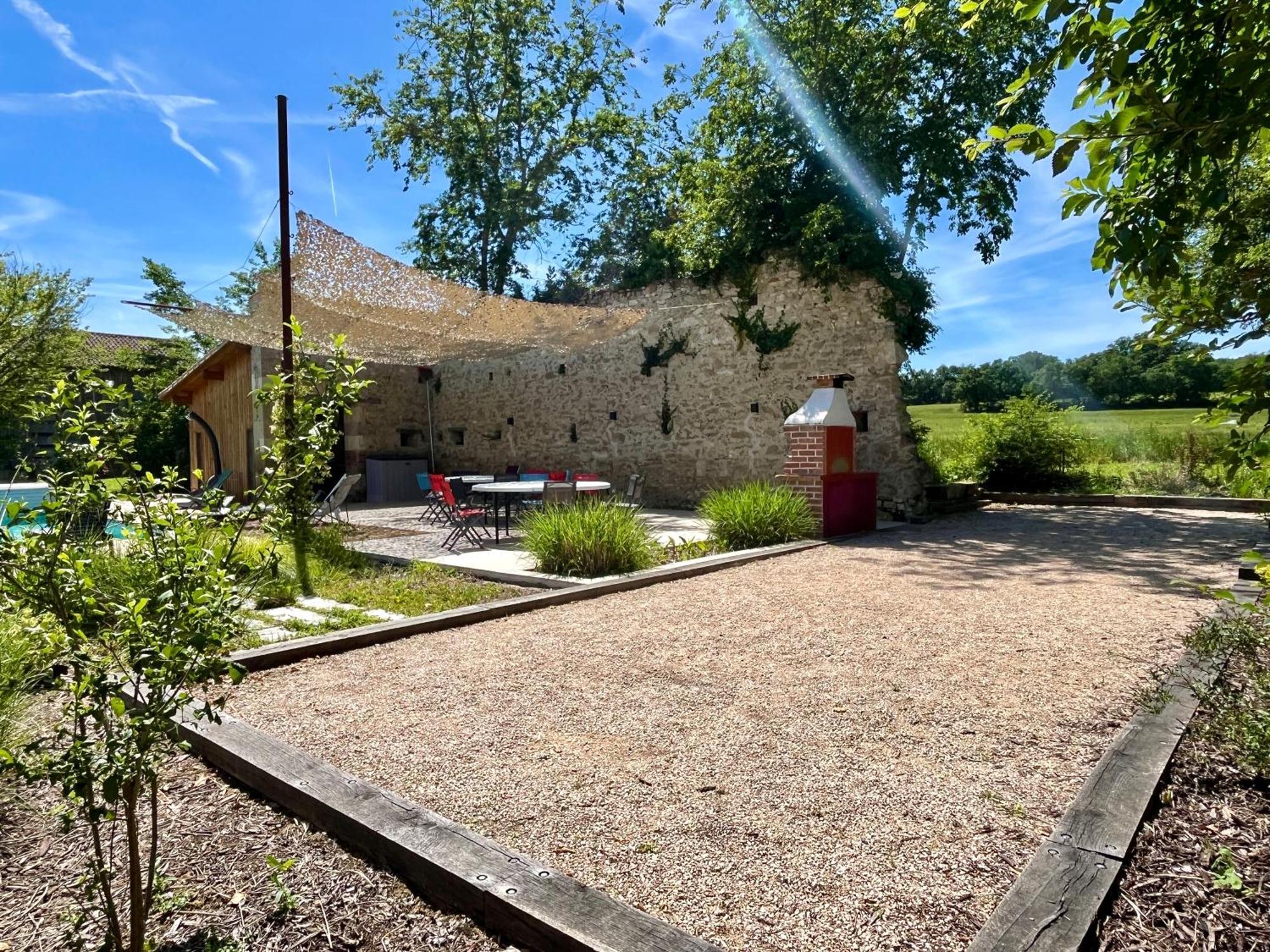Gite Campagne Famille 15 Pers Piscine Chauffee Jeux Enfants Petanque Saint-Sauvy Екстериор снимка